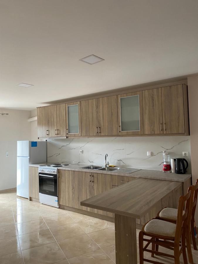 Αρτέμιδα Plus Karpenisi Apartment ภายนอก รูปภาพ