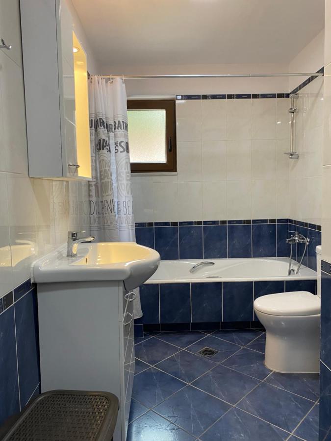 Αρτέμιδα Plus Karpenisi Apartment ภายนอก รูปภาพ